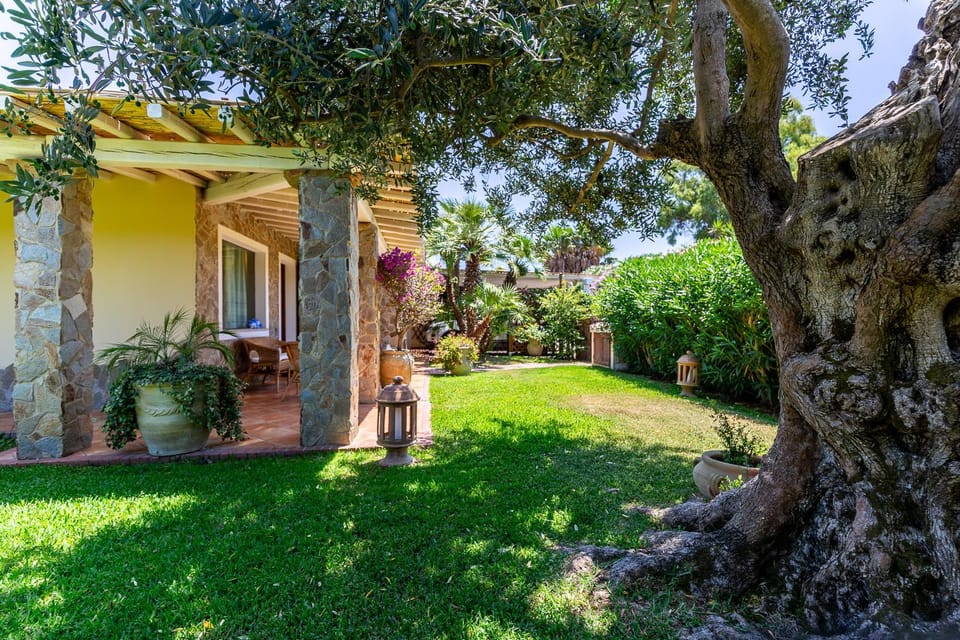 Patio Relax - 200m from beach - Villasimius Villa in Sardinia