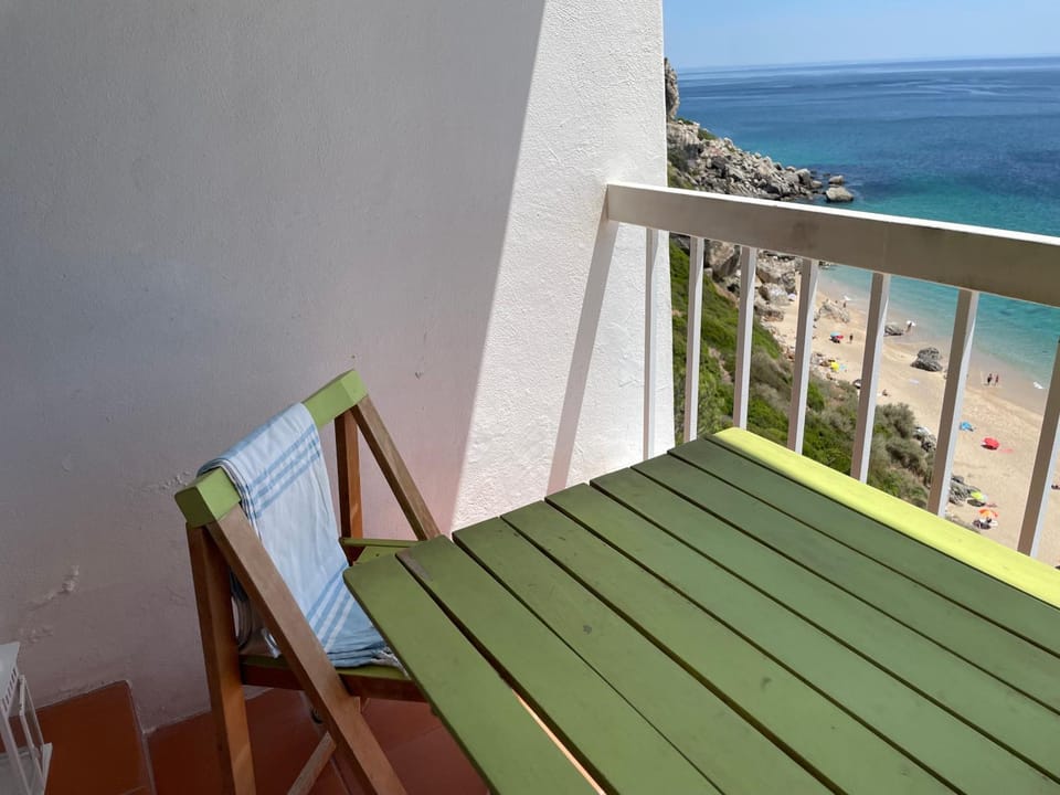 View (from property/room), Balcony/Terrace, Beach