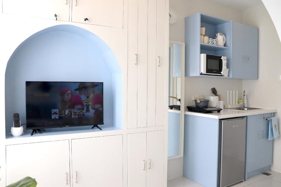 Communal lounge/ TV room, TV and multimedia, Kitchen or kitchenette