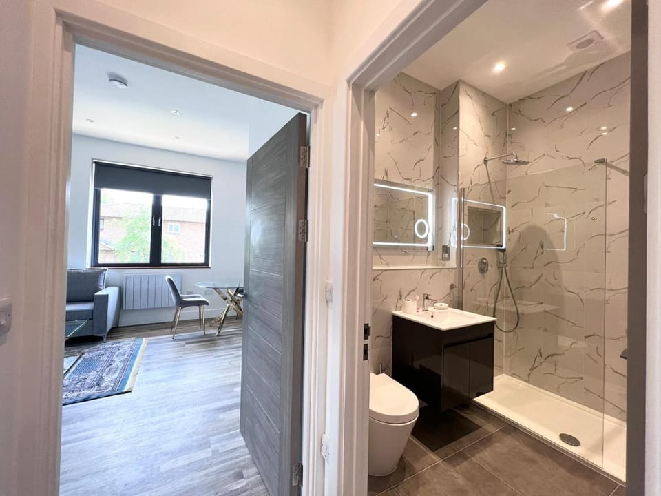 Bathroom, Bath