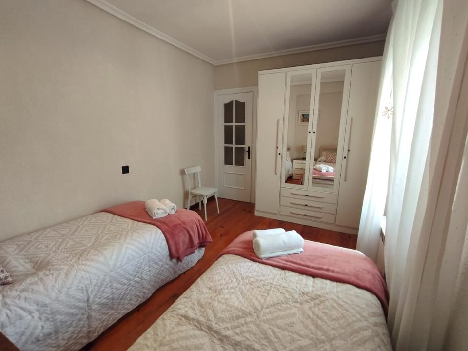 Other, Bedroom, wardrobe