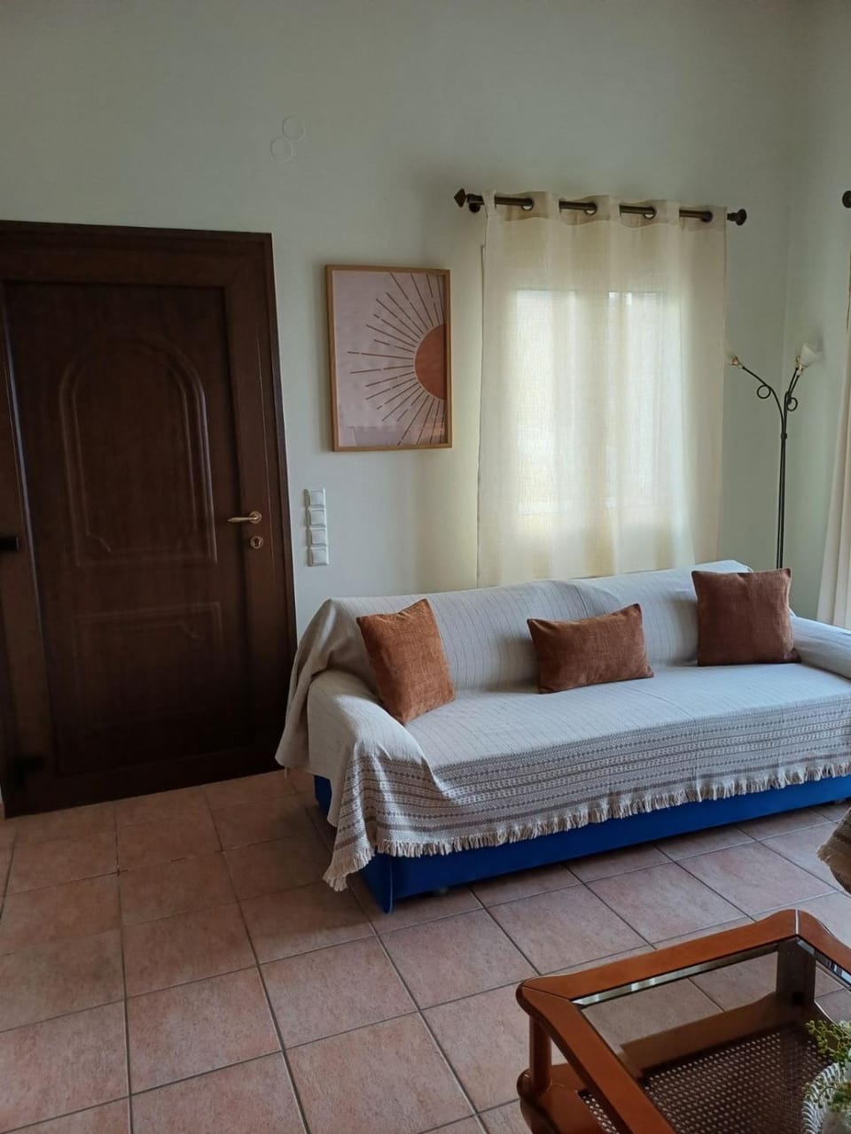 Living room, Photo of the whole room, Seating area