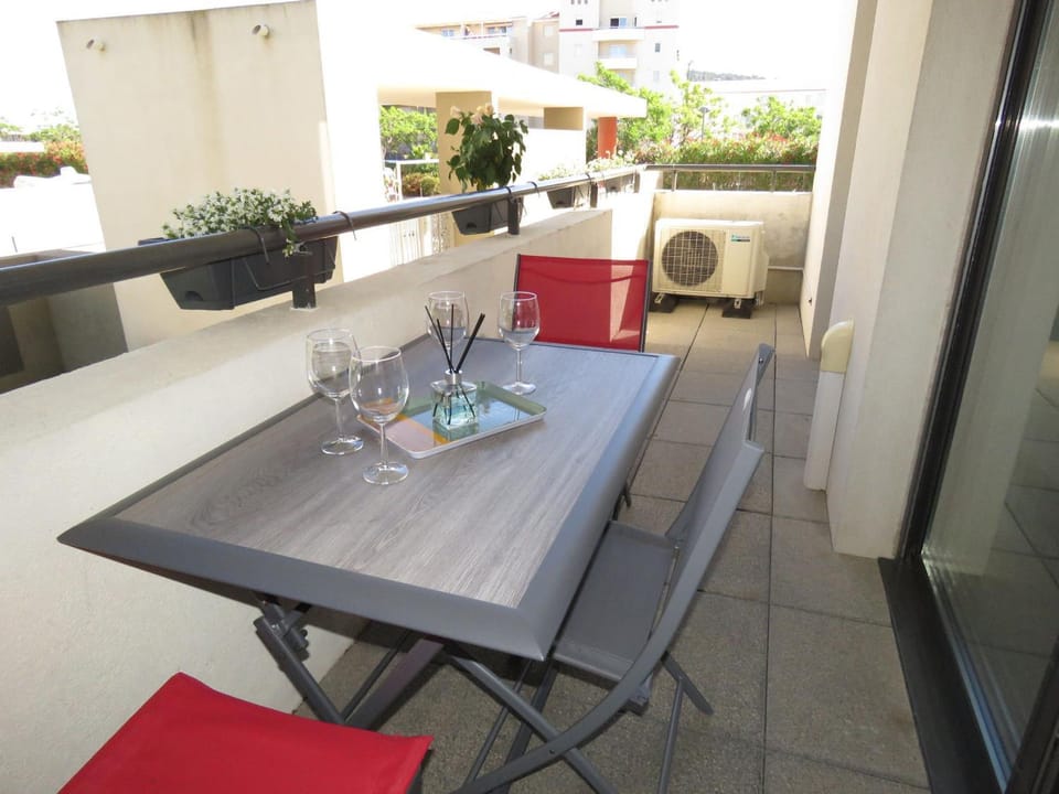 Bel appartement 2 pièces à Sète - Parking - 52m² - FR-1-472-169 Apartment in Occitanie
