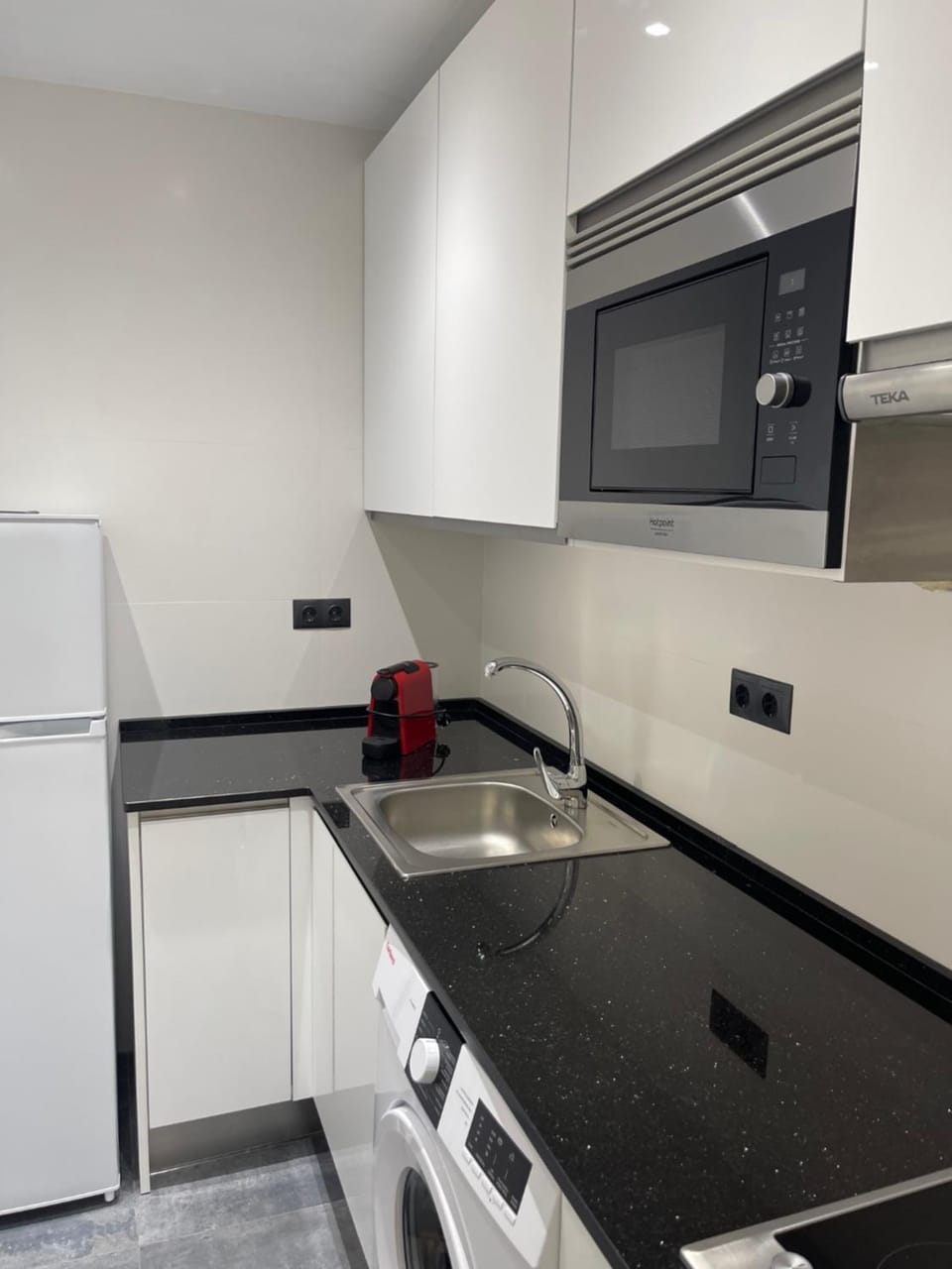 Kitchen or kitchenette, kitchen