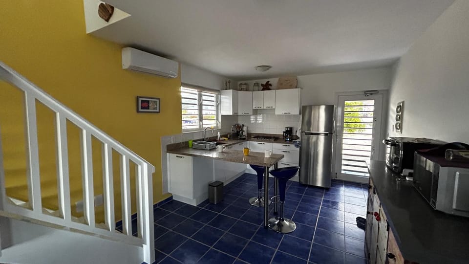 Kitchen or kitchenette, kitchen