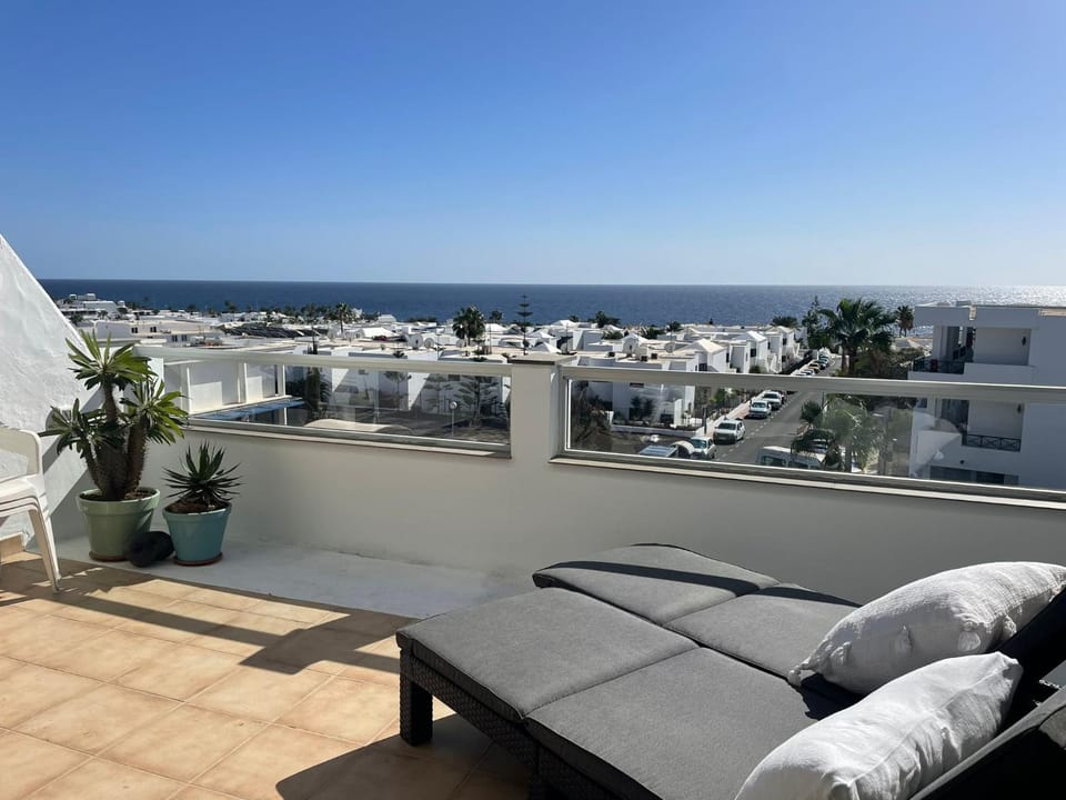 View (from property/room), View (from property/room), Balcony/Terrace, Balcony/Terrace, Sea view, Sea view, Entertainment