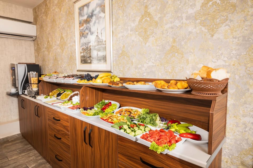 Buffet breakfast