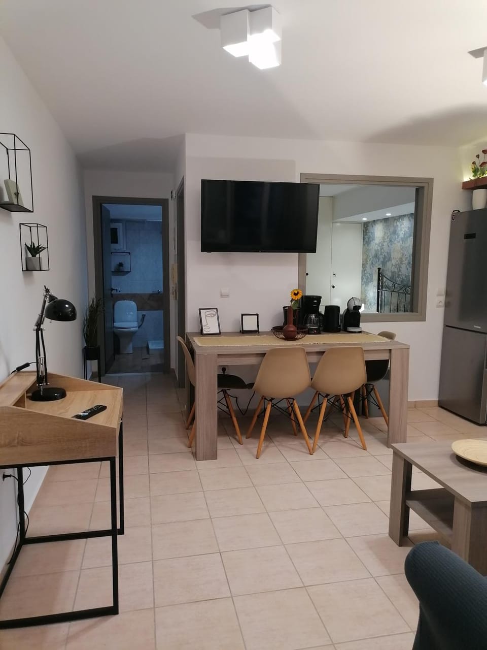 TV and multimedia, Living room, Seating area