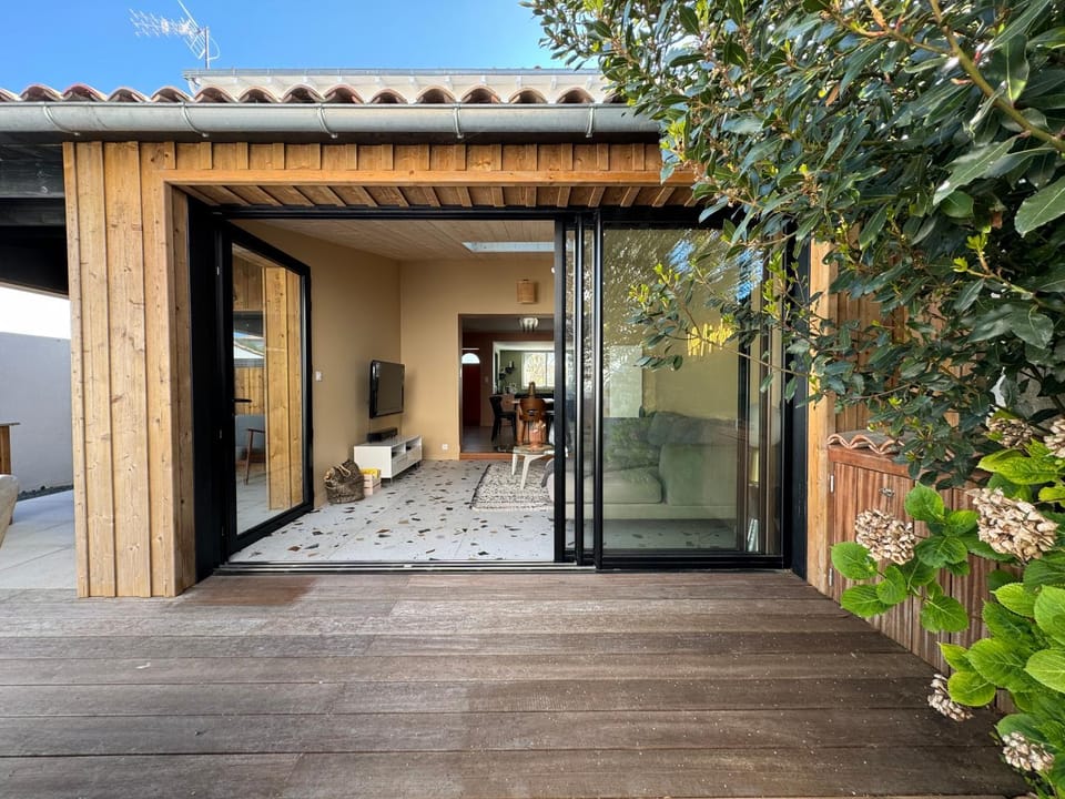 Patio, Garden view