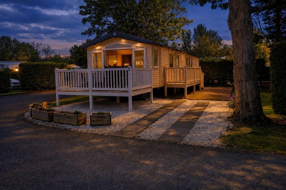 Prestige Static Caravan on 5 Star Holiday Park Campground/ 
RV Resort in England
