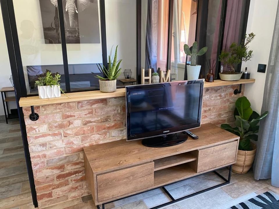 appartement vue mer avec place de parking privée Apartment in Sainte-Maxime