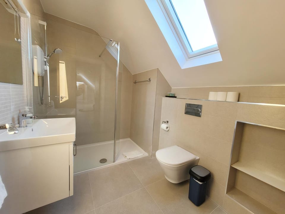 Donegan Court Aparthotel Apartment hotel in Galway