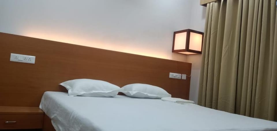 ECR River Valley Bed and Breakfast in Tamil Nadu