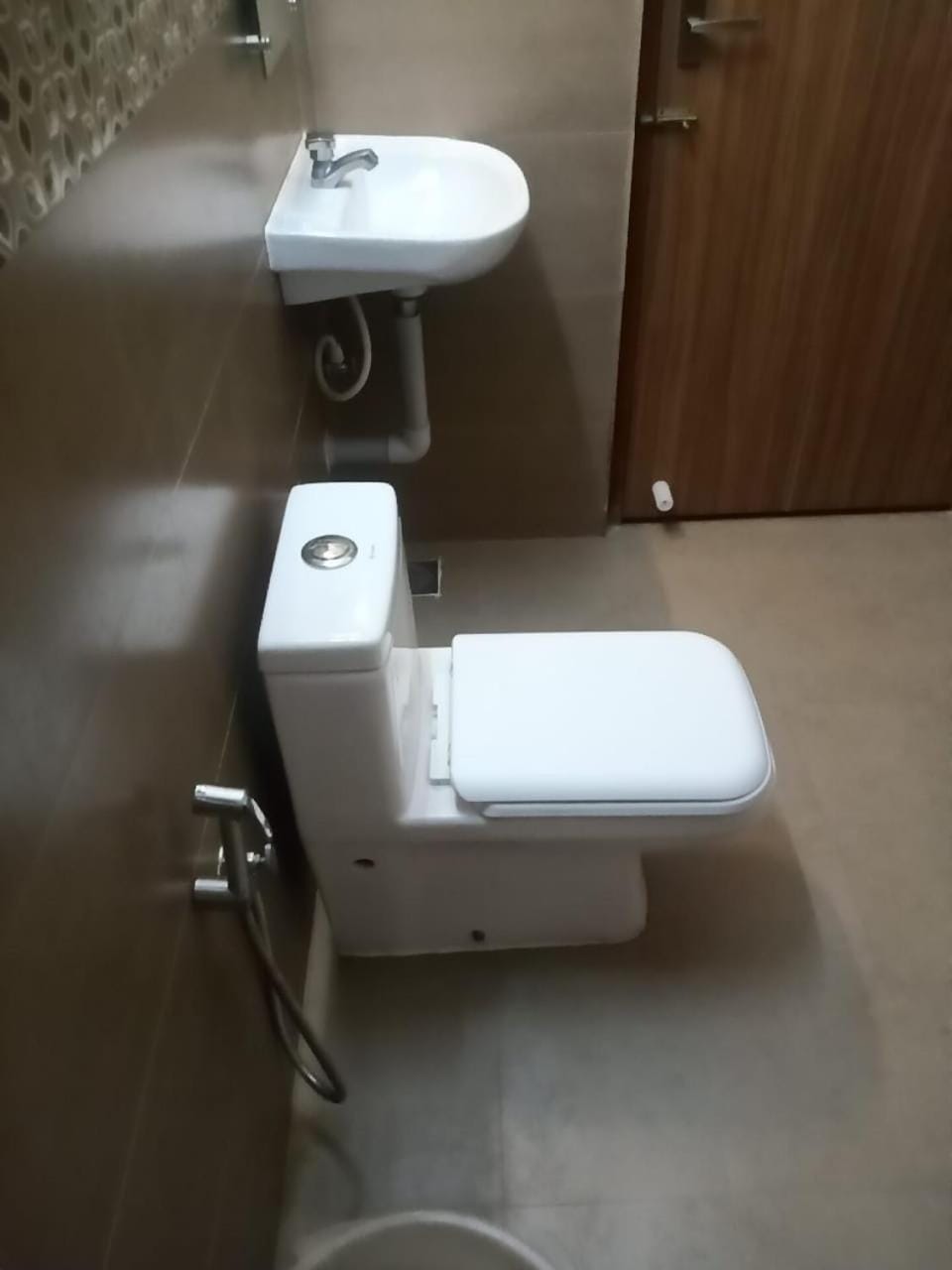 ECR River Valley Bed and Breakfast in Tamil Nadu