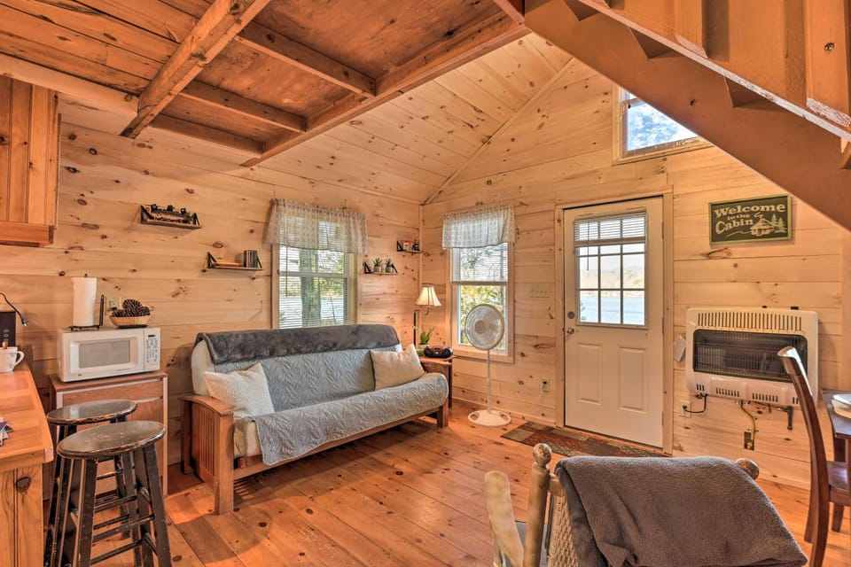 Pet-Friendly Ellsworth Cottage on Branch Lake House in Ellsworth