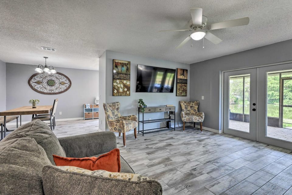 Lanai & Pond at Tranquil Bradenton Retreat! House in Florida