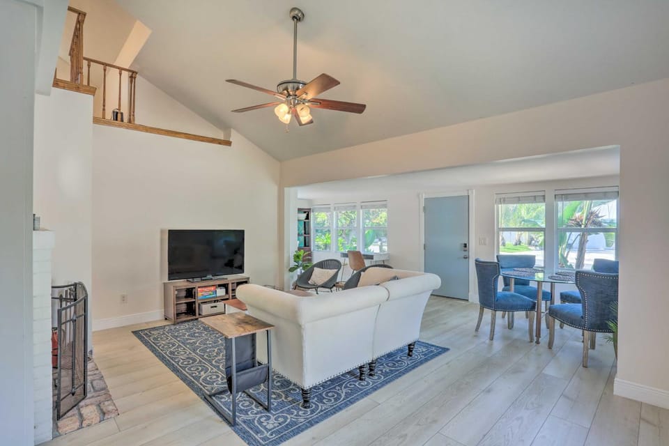 Lovely Cottage Near Downtown Stuart & Beaches House in Stuart