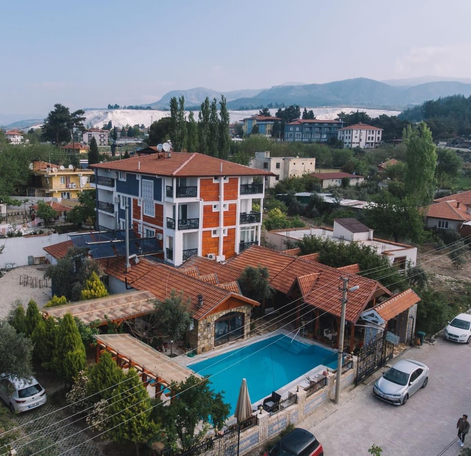 Property building, Bird's eye view