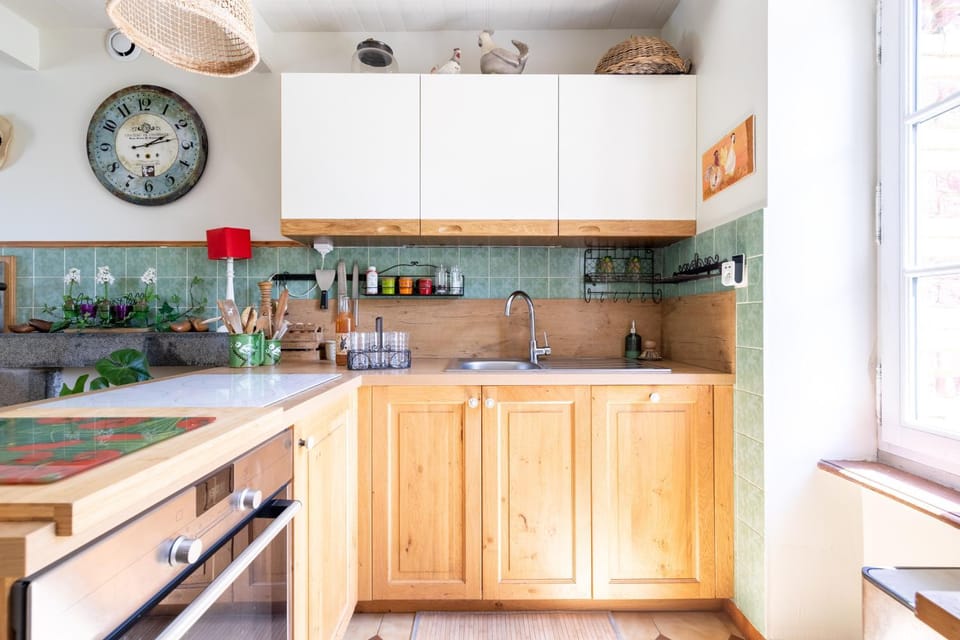 Kitchen or kitchenette, Other