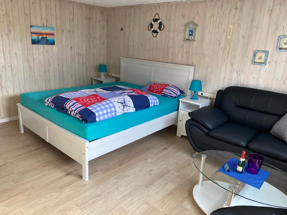 Fewo Tini am Strandzugang mit WLAN inklusive, keine Haustiere Apartment in Zingst