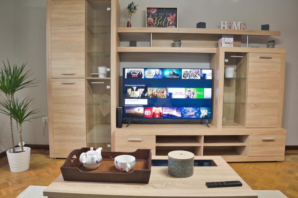 La Villa De Lore, Piso Completo Apto 6 Personas Con Garaje Apartment in Aviles