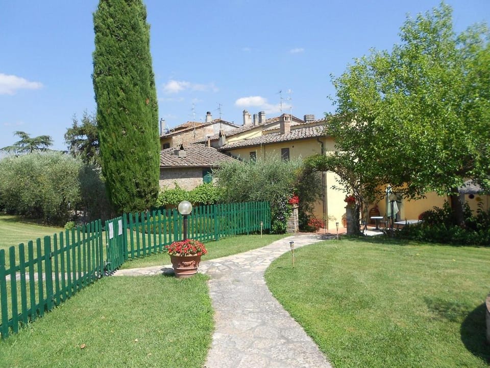 Podere I Laghi Bed and Breakfast in Tuscany