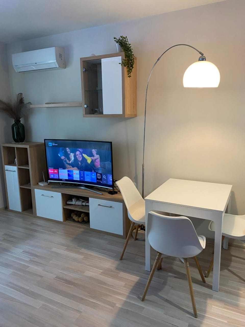 Modern & Central 1BR Apartment with lovely terrace Apartment in Plovdiv