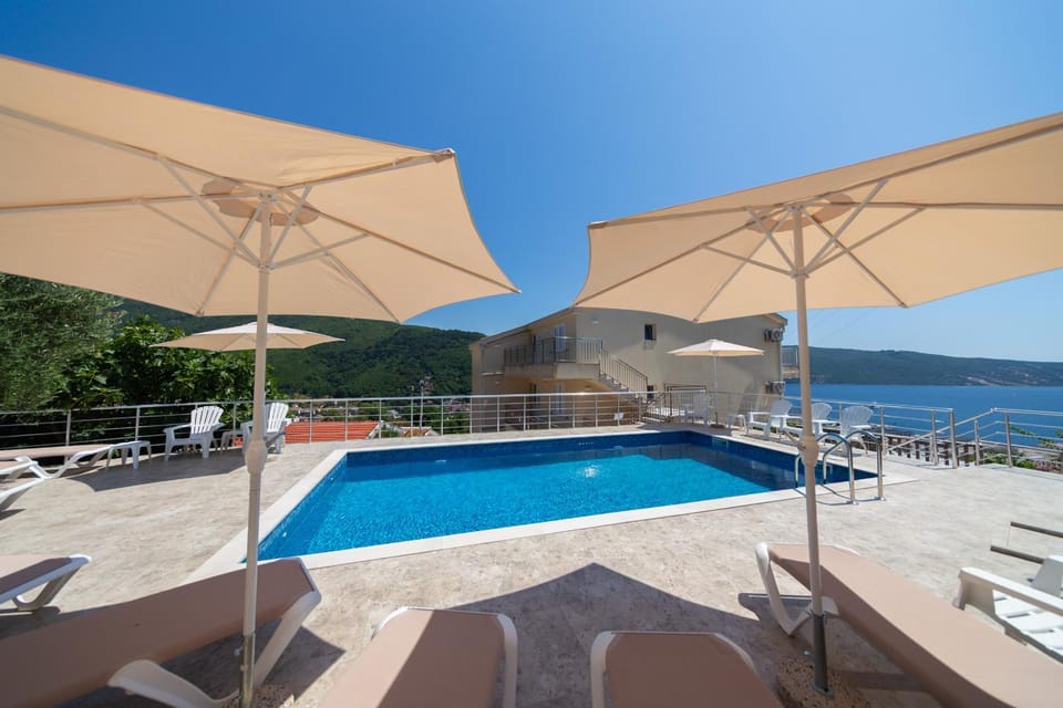 Property building, Swimming pool