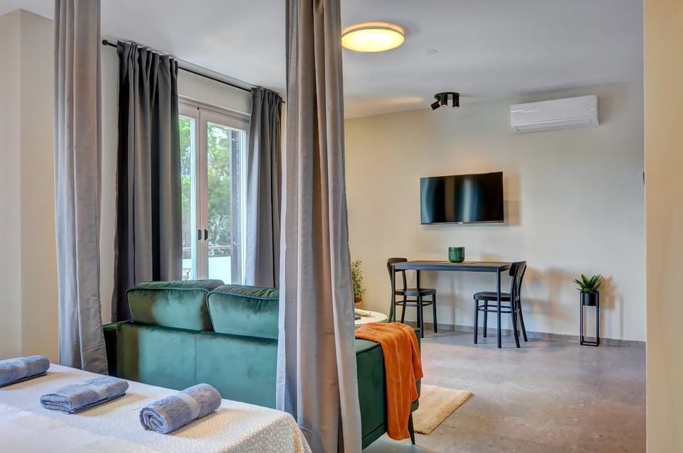 Bed, Living room, Dining area