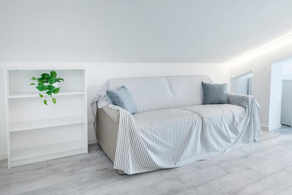 S271 - Sirolo, deliziosa mansarda condizionata arredata con gusto Apartment in Sirolo