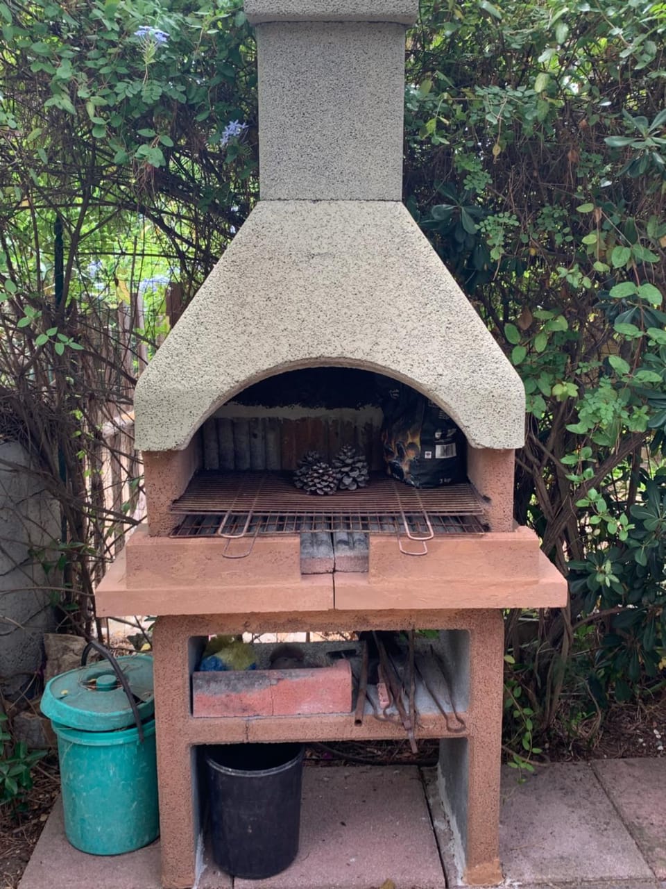 Property building, BBQ facilities
