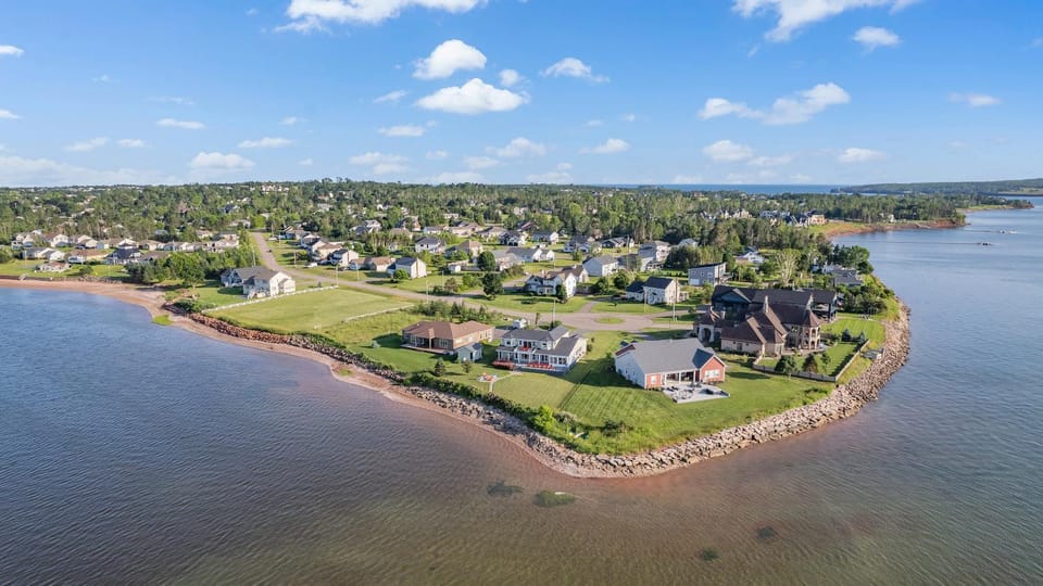Harbour View Haven Villa in Charlottetown