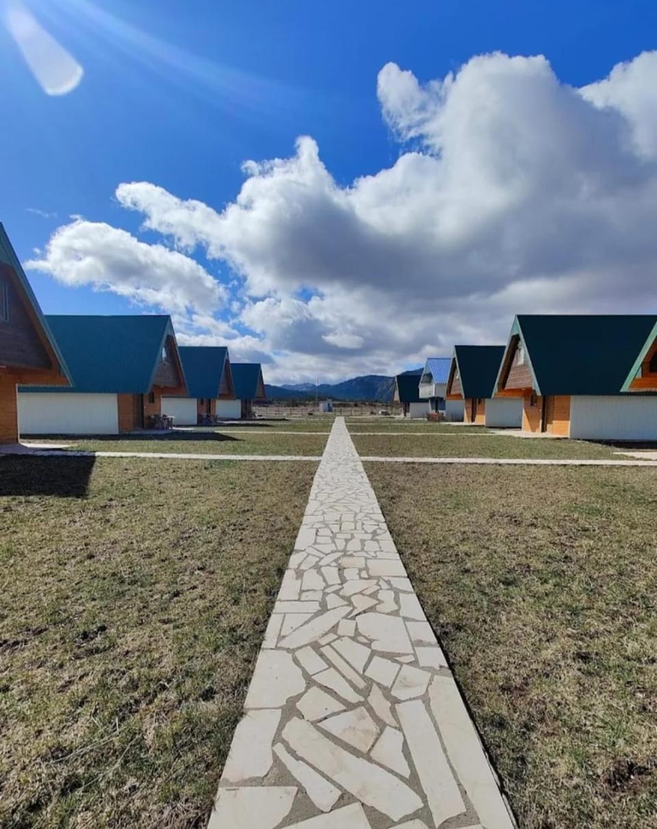 BUNGALOVI TIM House in Zlatibor District, Serbia