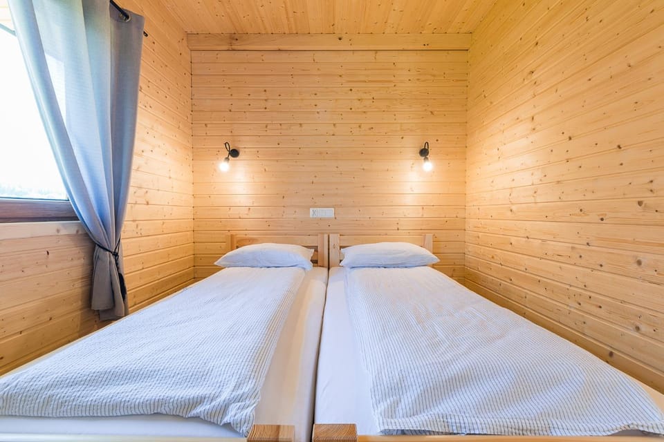 Domki NA ROZDROŻU 512-935-030 Chalet in Slovakia
