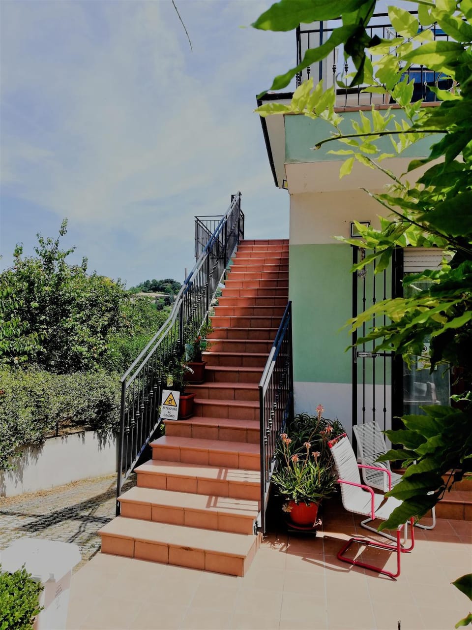 Facade/entrance