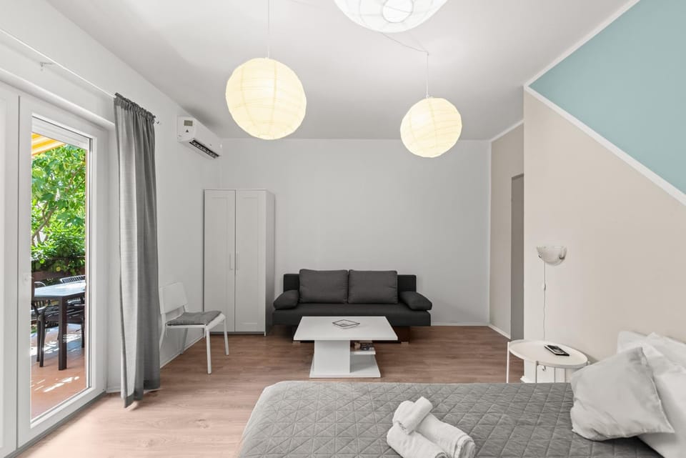 Apartment Fiorella Apartment in Novigrad