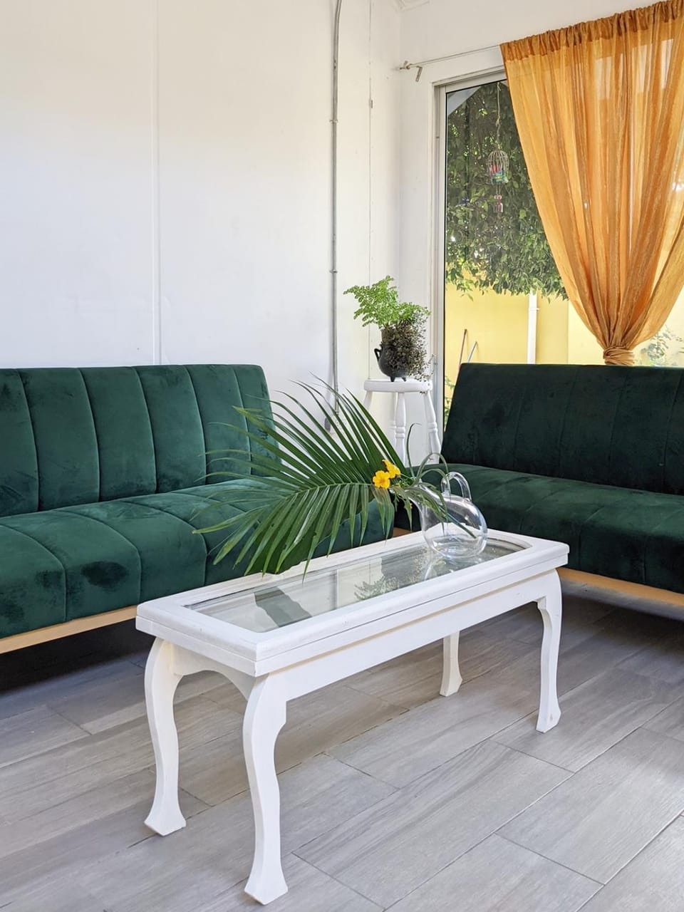 Communal lounge/ TV room, Living room