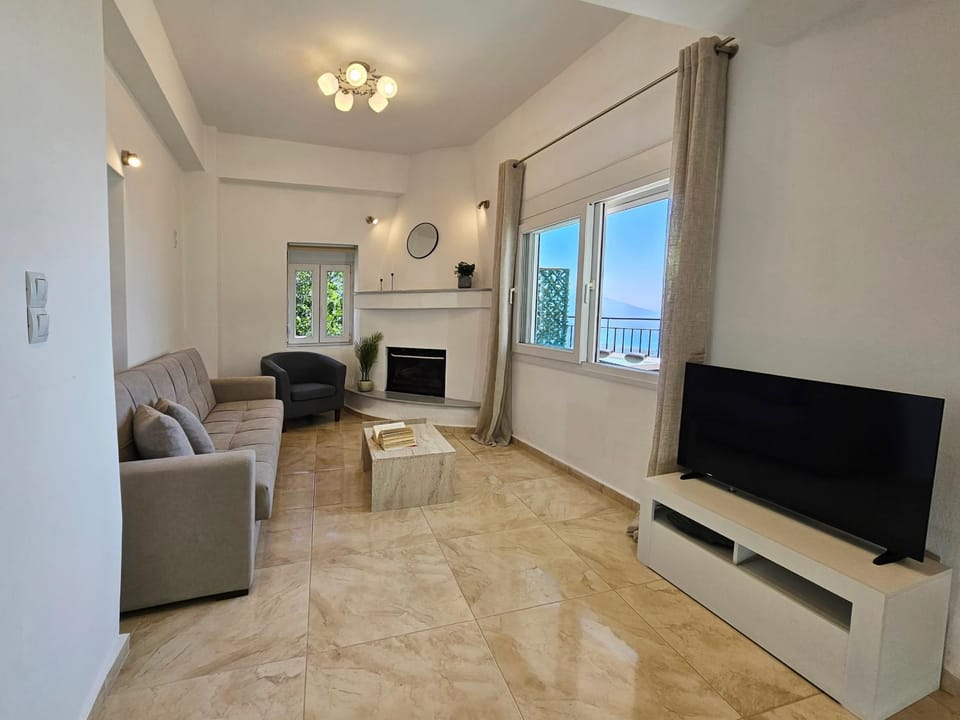 TV and multimedia, Seating area