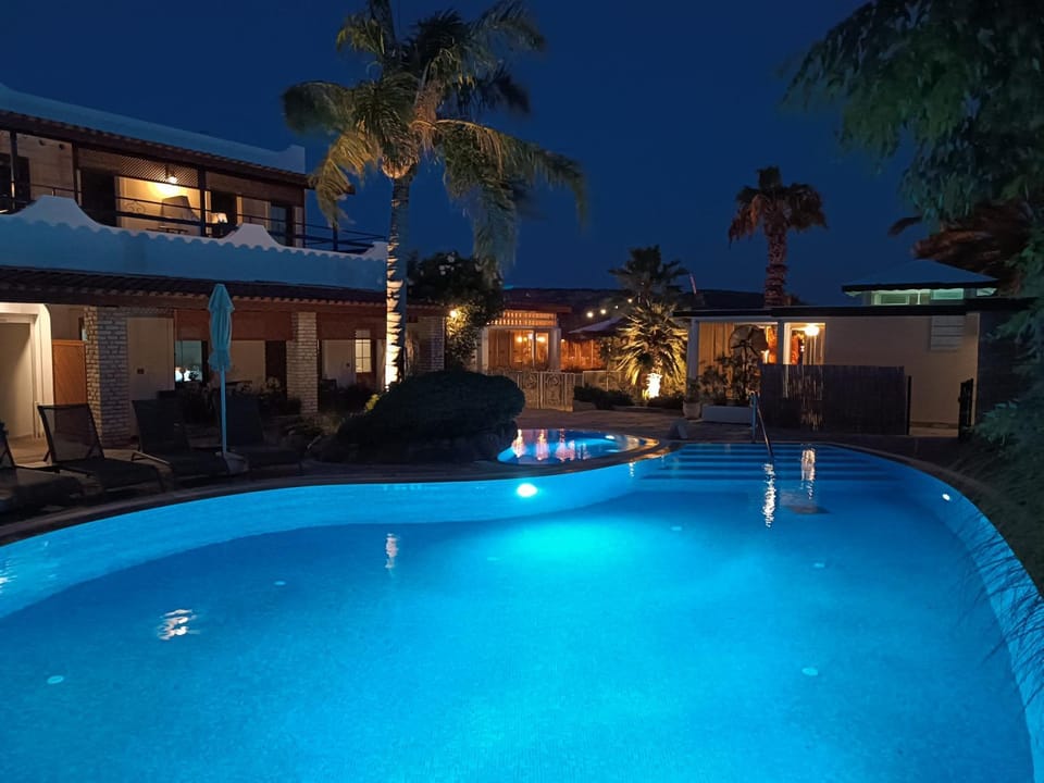 Property building, Pool view