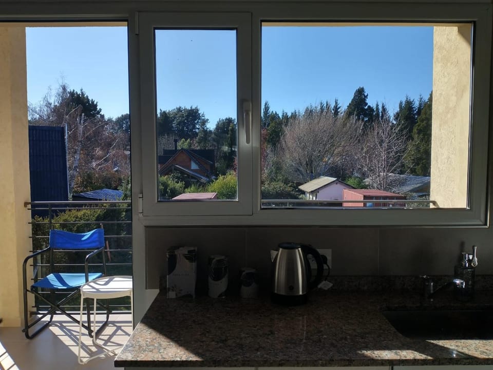 Kitchen or kitchenette, Inner courtyard view