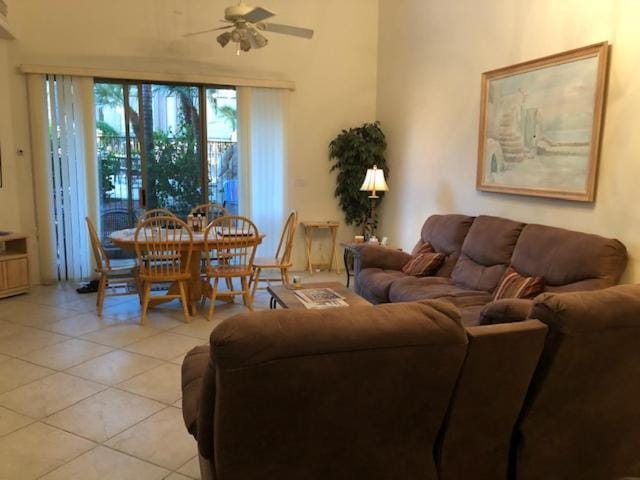 Living room, Dining area