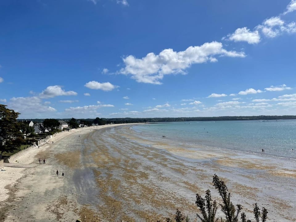 Nearby landmark, Natural landscape, Beach