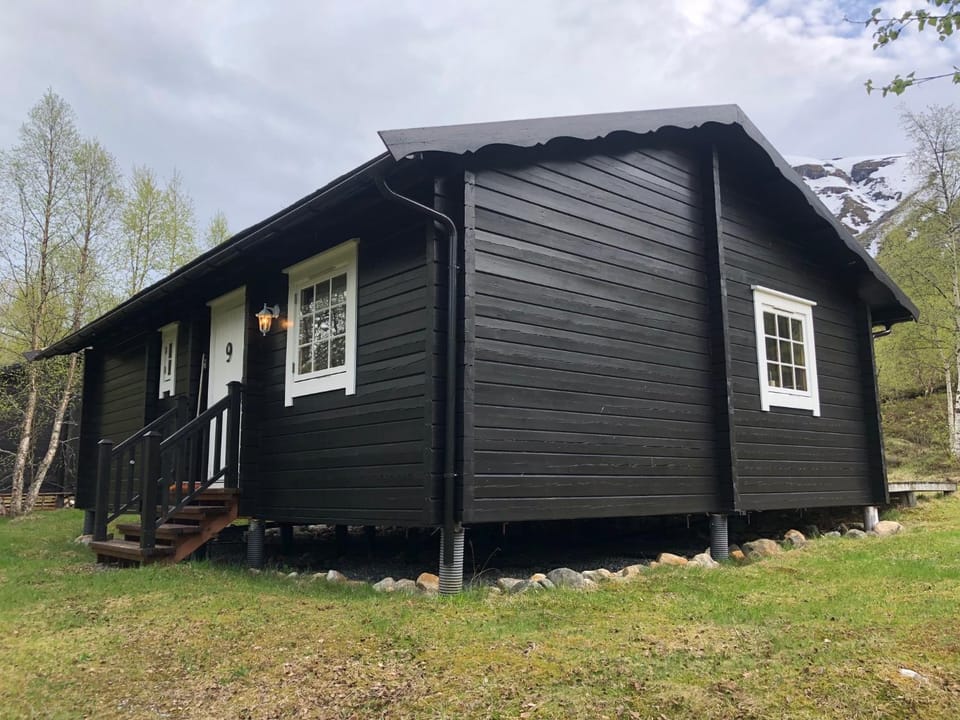 Solvang World Heritage Camping Nature lodge in Vestland