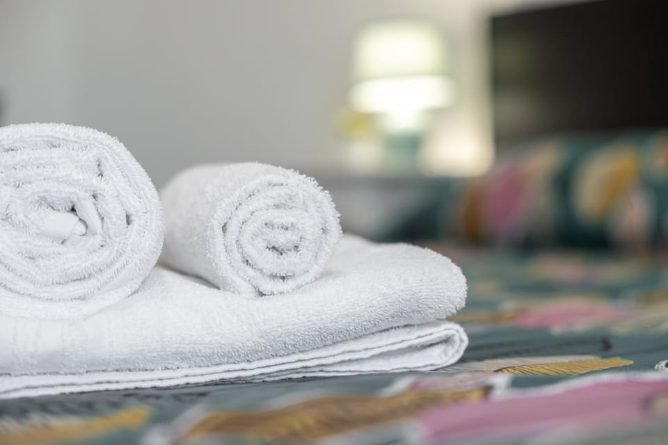 Bed, Photo of the whole room, Bedroom, towels