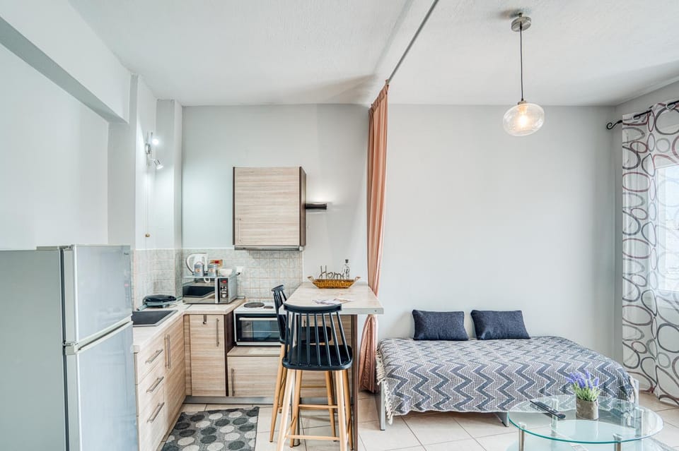 Kitchen or kitchenette, Seating area