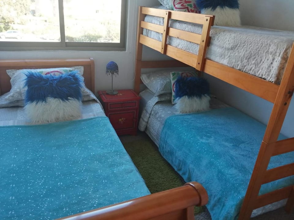 Bed, Bedroom, bunk bed