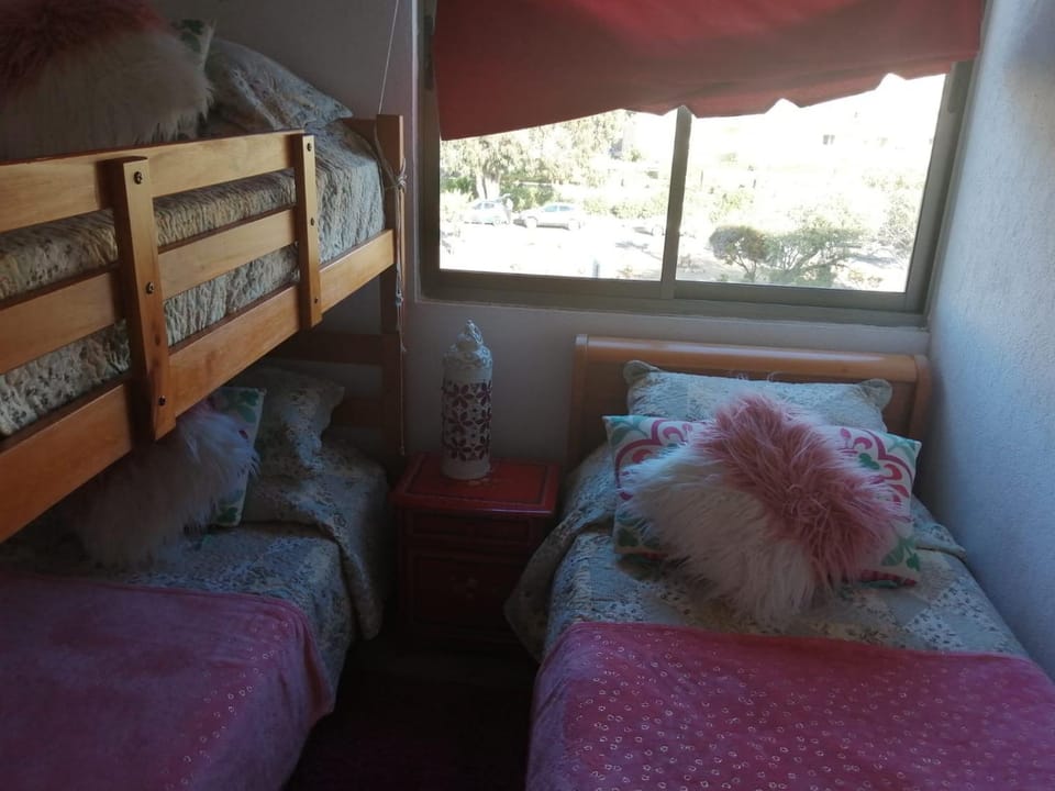 Bed, Bedroom, bunk bed