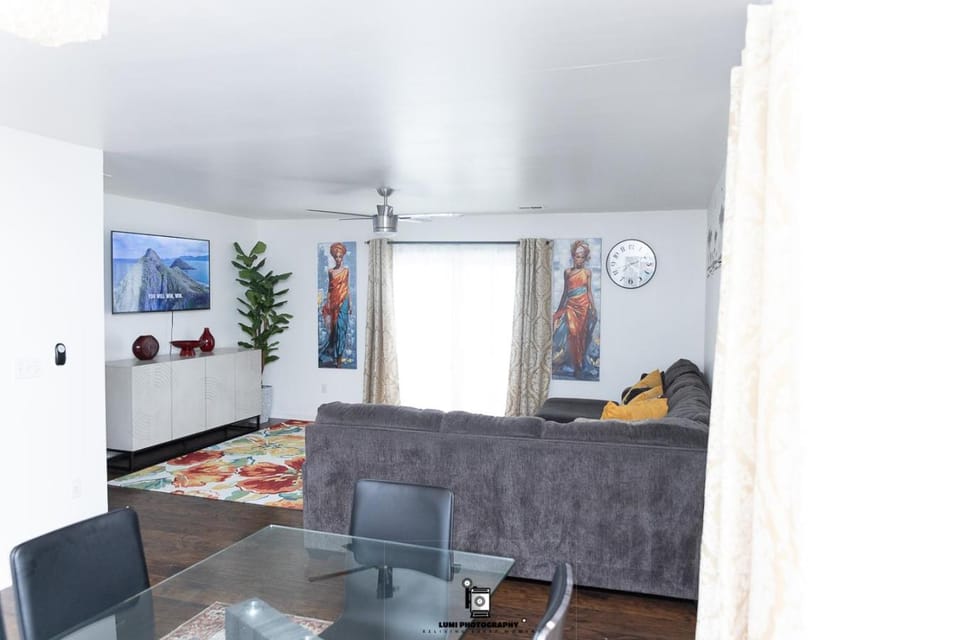TV and multimedia, Living room
