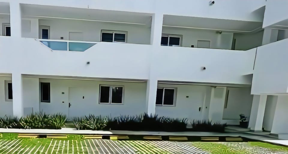 Property building, Parking