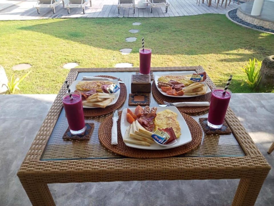 Breakfast